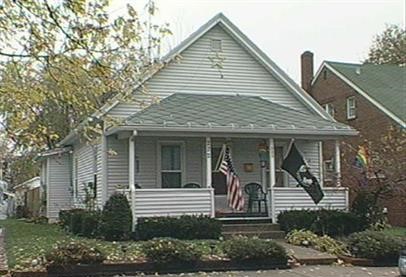 222 W Battell