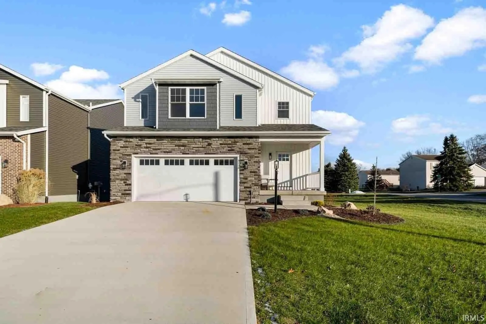 1114 Beacon Dr
