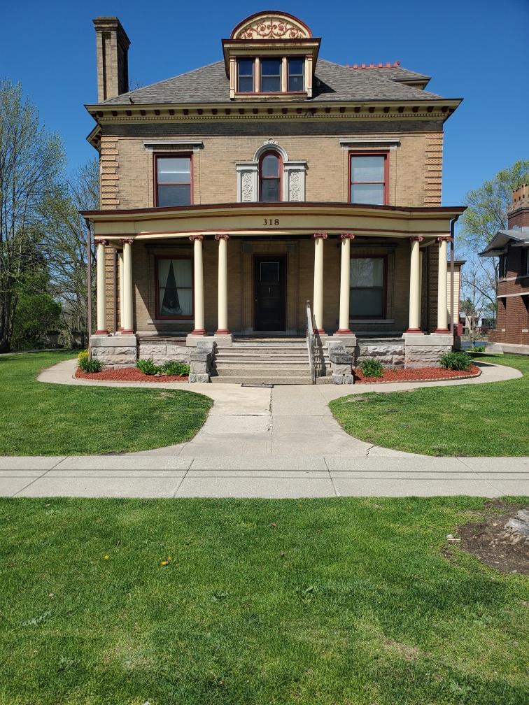 318 Lincoln Way East #23