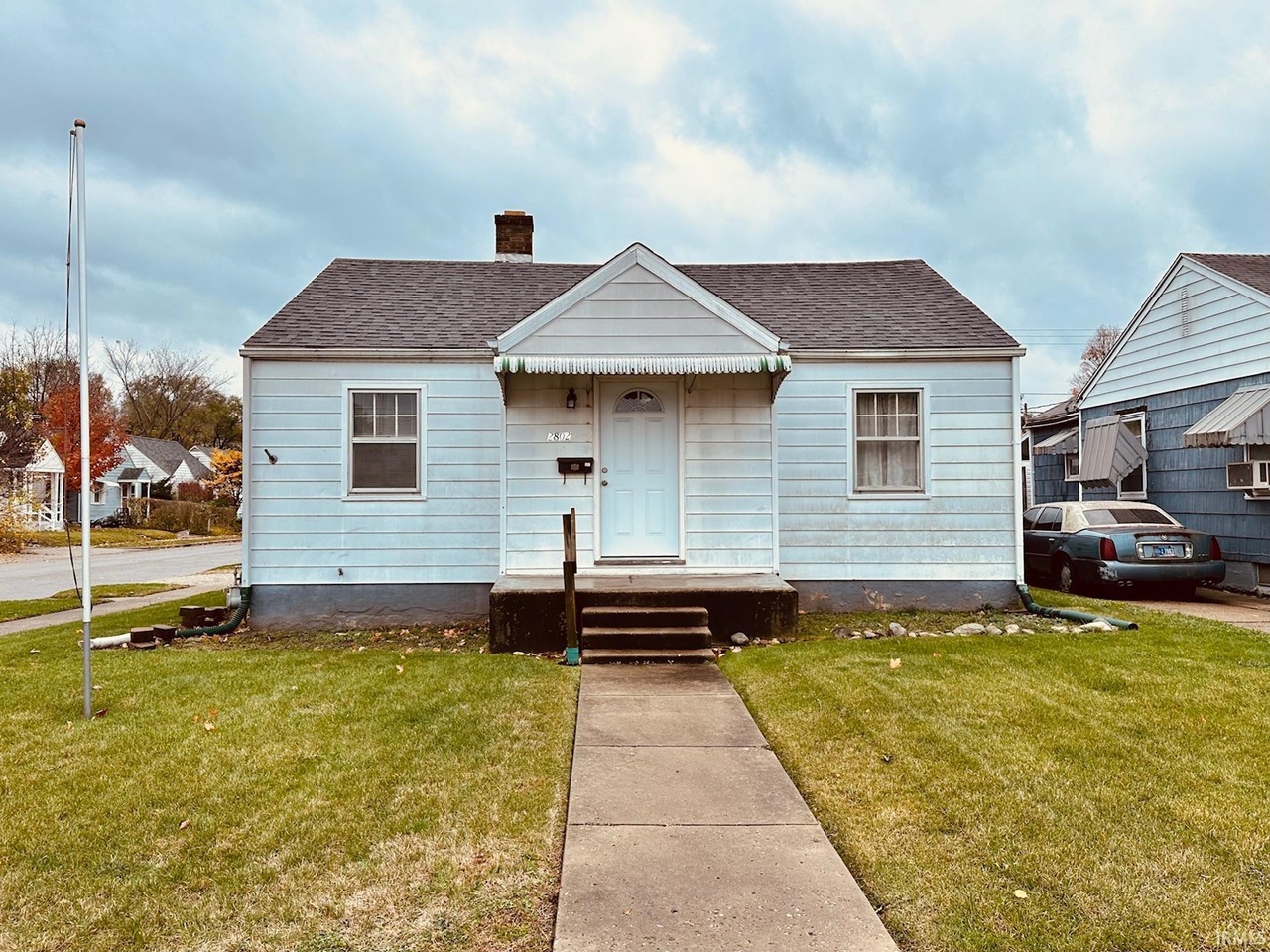 Property main image